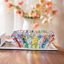 हातले चित्रित गिलास उत्पादनहरू